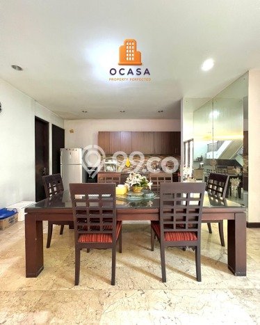 Rumah Elit Modern Tanpa Renovasi di Pondok Indah Jakarta Selatan Rumah Elit Modern Tanpa Renovasi di Pondok Indah Jakarta Selatan