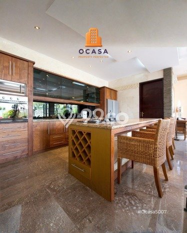 DIJUAL! Vila Kawasan , Area 735m2m², Posisi Premium DIJUAL! Vila Kawasan , Area 735m2m², Posisi Premium