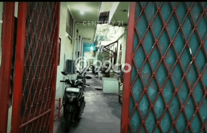 Untuk Dijual Tanah di Jakarta Selatan, Luas 1300m2 - Untuk Dijual Tanah di Jakarta Selatan, Luas 1300m2 -