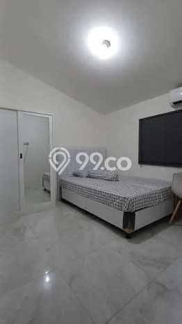 Unit Kost Dijual di Mampang dengan 17 Kamar Area Strategis Unit Kost Dijual di Mampang dengan 17 Kamar Area Strategis