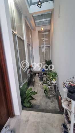 Rumah Elit Modern Tanpa Renovasi di Harapan Indah Bekasi Rumah Elit Modern Tanpa Renovasi di Harapan Indah Bekasi