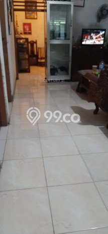 Jual Rumah Eksklusif 3 KT di Utan Kayu, Jakarta Timur Jual Rumah Eksklusif 3 KT di Utan Kayu, Jakarta Timur