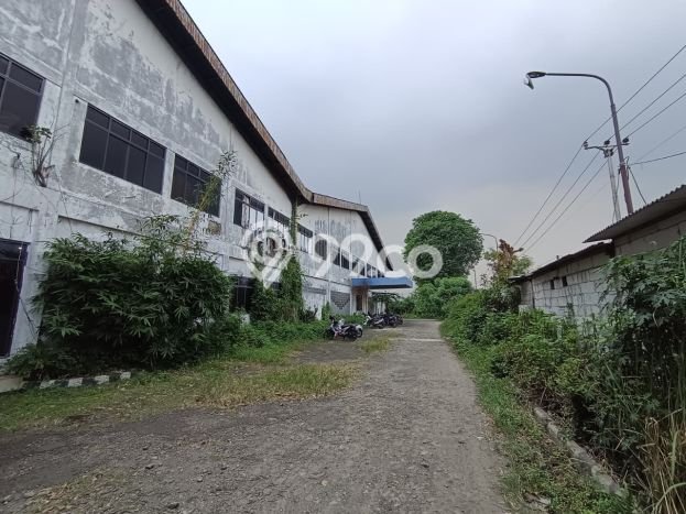 Area Ramai! Gudang Dijual di Cibitung untuk Bisnis Luas Bangunan 4000m2 Area Ramai! Gudang Dijual di Cibitung untuk Bisnis Luas Bangunan 4000m2