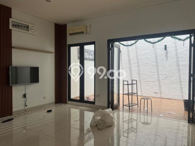 Rumah Luas Asri 4 KT Siap Pakai di Harapan Indah Bekasi Rumah Luas Asri 4 KT Siap Pakai di Harapan Indah Bekasi