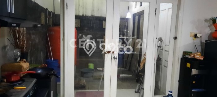 Rumah Luas Asri 3 KT Siap Huni di Harapan Indah Bekasi Rumah Luas Asri 3 KT Siap Huni di Harapan Indah Bekasi