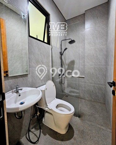 Rumah Minimalis 3 KT di BSD Tangerang Semi Furnished Rumah Minimalis 3 KT di BSD Tangerang Semi Furnished