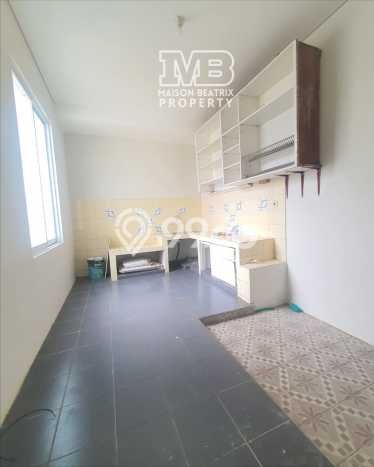 For Sale Hunian Rumah Nyaman 2 KT di BSD, Tangerang For Sale Hunian Rumah Nyaman 2 KT di BSD, Tangerang