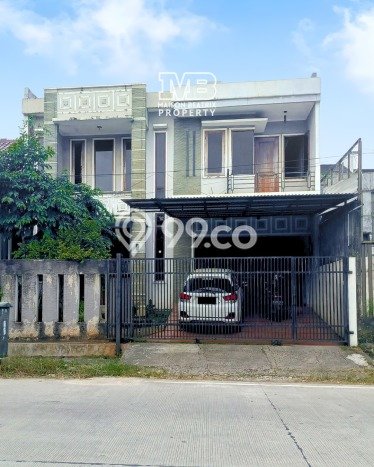 Ready to Use! Luxury House LT 230m2 Desain Modern di BSD Ready to Use! Luxury House LT 230m2 Desain Modern di BSD