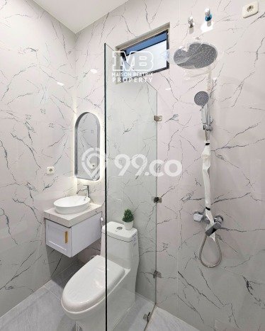 Hunian Elit LB 140m2 Siap Pakai Desain Elegan di BSD, Tangerang Hunian Elit LB 140m2 Siap Pakai Desain Elegan di BSD, Tangerang