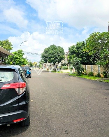 Hunian Nyaman Asri 3 KT Siap Pakai di BSD Tangerang Hunian Nyaman Asri 3 KT Siap Pakai di BSD Tangerang