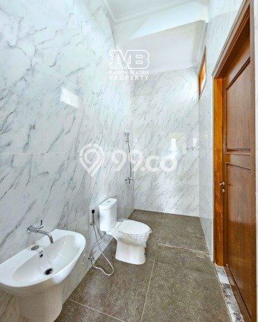 Dijual Rumah Luas Megah Dengan View Eksklusif di BSD, Tangerang Dijual Rumah Luas Megah Dengan View Eksklusif di BSD, Tangerang