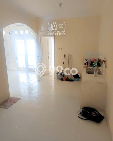 Rumah Modern 2 KT di BSD Tangerang Semi Furnished Rumah Modern 2 KT di BSD Tangerang Semi Furnished