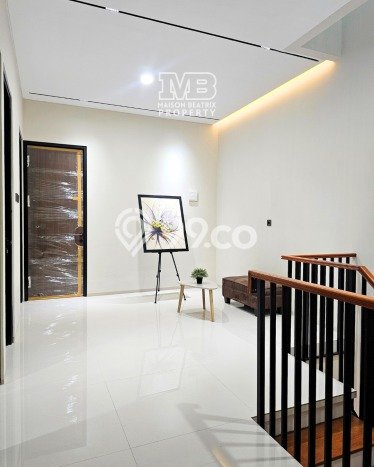 Hunian Cantik Minimalis Lb 133m2 di BSD, Tangerang Selatan Hunian Cantik Minimalis Lb 133m2 di BSD, Tangerang Selatan