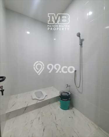 Rumah Elit Modern Siap Huni di BSD Tangerang Rumah Elit Modern Siap Huni di BSD Tangerang