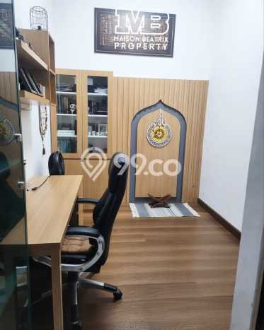 Siap Huni Rumah Mewah 3 Kamar di Ciputat Dekat ke Mana Saja Siap Huni Rumah Mewah 3 Kamar di Ciputat Dekat ke Mana Saja