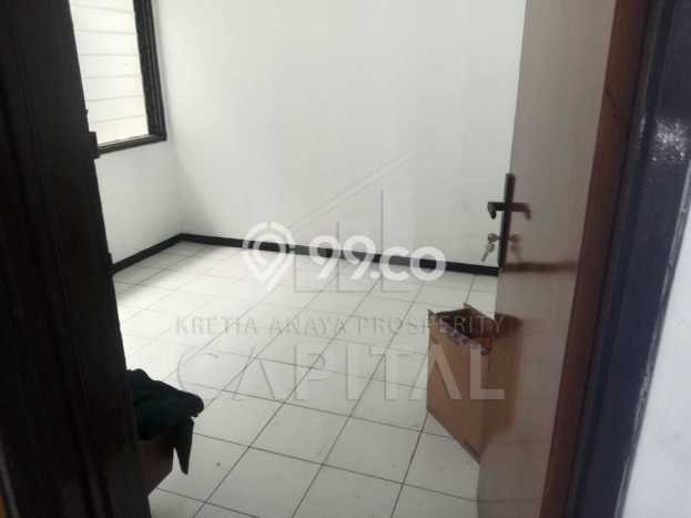 Lokasi strategis! Rumah siap pakai disewakan di Ciparay LB 300m2 Lokasi strategis! Rumah siap pakai disewakan di Ciparay LB 300m2