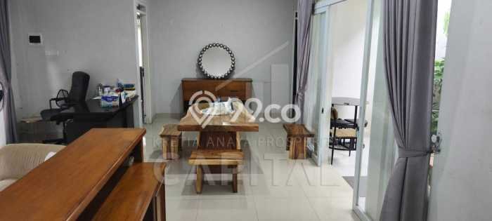 Rumah Elit Modern Siap Huni di Setiabudi Bandung Rumah Elit Modern Siap Huni di Setiabudi Bandung