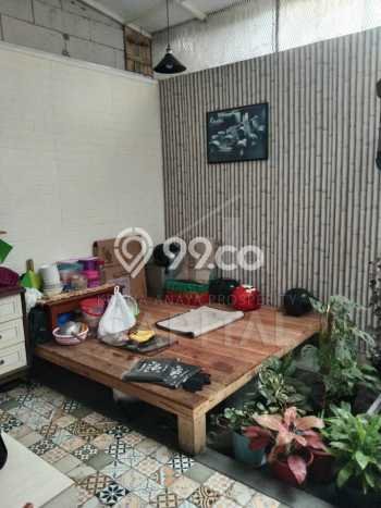 Ruko Dijual di Bandung LT 100m2 & LB 130m2 Lokasi Terbaik! Ruko Dijual di Bandung LT 100m2 & LB 130m2 Lokasi Terbaik!