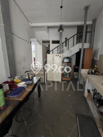 Rumah Elit LB 350m2 Siap Huni Desain Elegan di Setiabudi, Bandung Rumah Elit LB 350m2 Siap Huni Desain Elegan di Setiabudi, Bandung