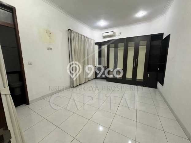 Rumah Mewah LB 260m2 Siap Huni Desain Elegan di Bandung Kota, Bandung Rumah Mewah LB 260m2 Siap Huni Desain Elegan di Bandung Kota, Bandung