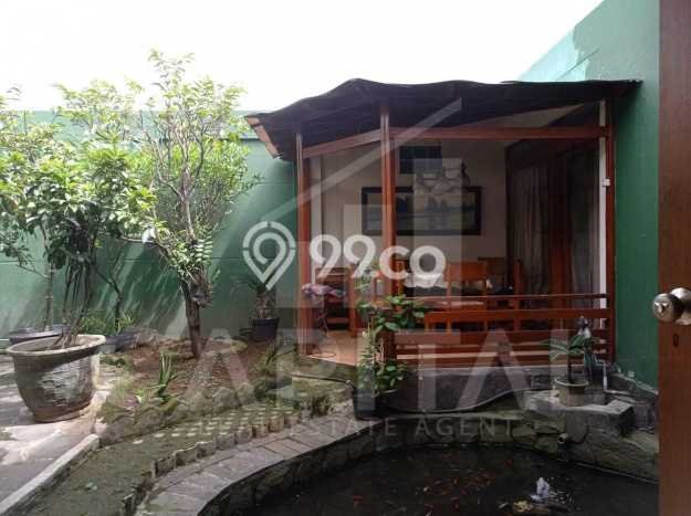 Ready to Use! Luxury House LT 602m2 Desain Modern di Dago Ready to Use! Luxury House LT 602m2 Desain Modern di Dago