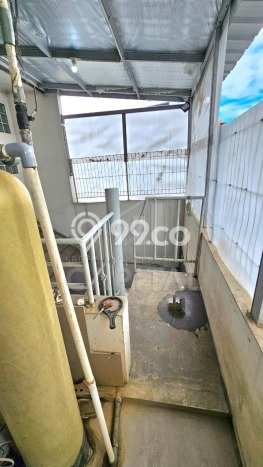 Rumah Luas Asri 3 KT Siap Huni di Taman Holis Indah Bandung Rumah Luas Asri 3 KT Siap Huni di Taman Holis Indah Bandung