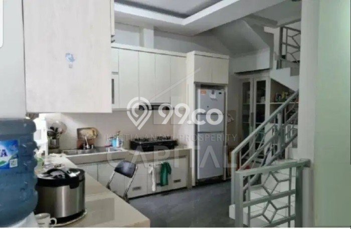 Rumah Mewah LB 200m2 Siap Pakai Desain Elegan di Setiabudi, Bandung Rumah Mewah LB 200m2 Siap Pakai Desain Elegan di Setiabudi, Bandung