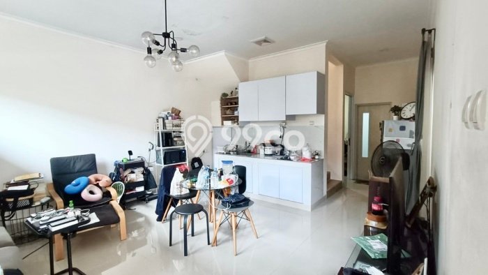 For Sale Hunian Rumah Nyaman 4 Kamar di Serpong Regency Melati Mas, Tangerang Selatan For Sale Hunian Rumah Nyaman 4 Kamar di Serpong Regency Melati Mas, Tangerang Selatan