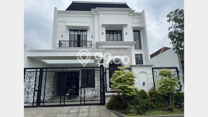 Dijual Rumah Luas Megah Dengan View Cantik di Gading Serpong, Tangerang Dijual Rumah Luas Megah Dengan View Cantik di Gading Serpong, Tangerang