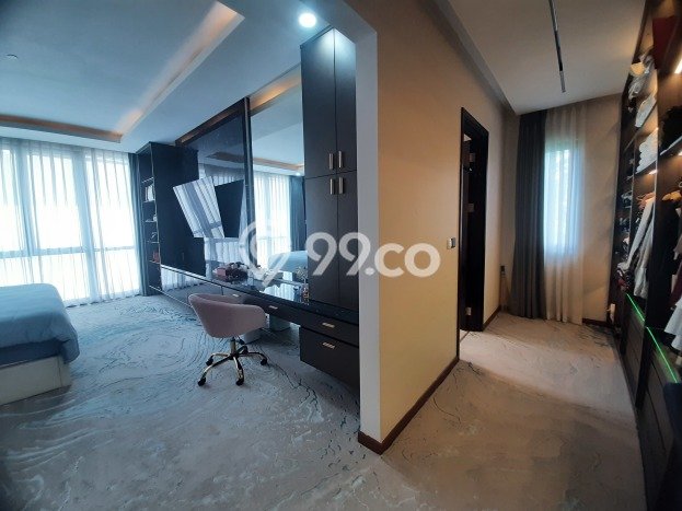 Siap Huni Hunian Elit 4 Kamar di BSD Dekat ke Mana Saja Siap Huni Hunian Elit 4 Kamar di BSD Dekat ke Mana Saja