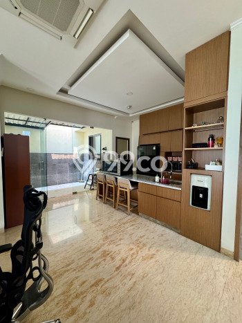 Rumah Elit Modern Siap Huni di BSD City Tangerang Rumah Elit Modern Siap Huni di BSD City Tangerang
