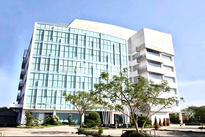 Komersial Dijual di BSD Tangerang Selatan dengan Luas Bangunan 11760m2 Komersial Dijual di BSD Tangerang Selatan dengan Luas Bangunan 11760m2