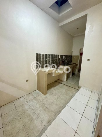 Rumah PREMIUM di Serpong Regency Melati Mas, Tangerang Selatan, LT 108m² LB 85m² HARGA TERBAIK! Rumah PREMIUM di Serpong Regency Melati Mas, Tangerang Selatan, LT 108m² LB 85m² HARGA TERBAIK!