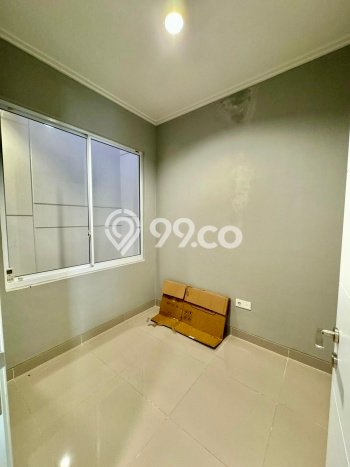 For Sale Rumah 3 Kamar Lokasi Strategis Nyaman dan Strategis di Kelapa Gading For Sale Rumah 3 Kamar Lokasi Strategis Nyaman dan Strategis di Kelapa Gading