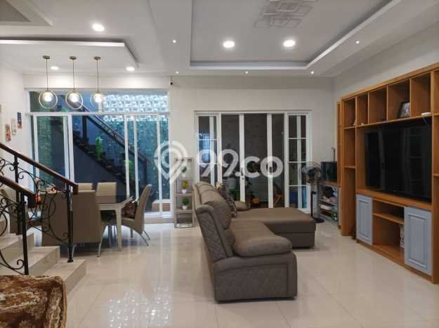 Rumah Elit Modern Tanpa Renovasi di Gading Serpong Tangerang Rumah Elit Modern Tanpa Renovasi di Gading Serpong Tangerang