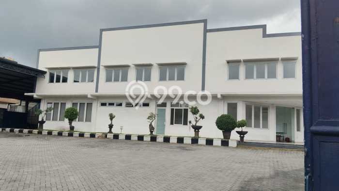 Gudang Dijual di Tangerang LT 3500m2 & LB 3000m2 Lokasi Terbaik! Gudang Dijual di Tangerang LT 3500m2 & LB 3000m2 Lokasi Terbaik!