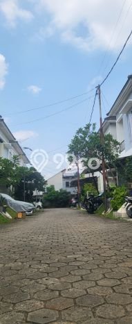 Rumah Modern Minimalis 2 Kamar Bisa Langsung Pindah di Cinere Rumah Modern Minimalis 2 Kamar Bisa Langsung Pindah di Cinere