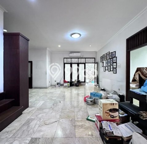 Rumah Mewah LB 230m2 Siap Huni Desain Elegan di Pondok Indah, Jakarta Selatan Rumah Mewah LB 230m2 Siap Huni Desain Elegan di Pondok Indah, Jakarta Selatan