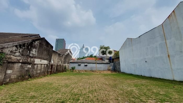 Tanah Kosong Dijual di Jakarta Selatan dengan Area 340m2 Tanah Kosong Dijual di Jakarta Selatan dengan Area 340m2