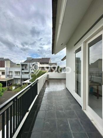 For Sale! Premium House LT 313m2 Desain Elegan di Lebak Bulus For Sale! Premium House LT 313m2 Desain Elegan di Lebak Bulus