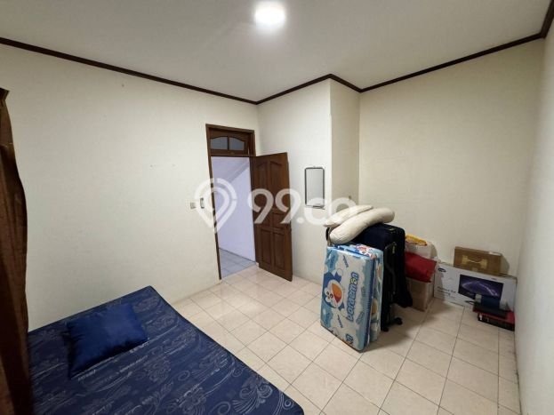Siap Huni Rumah Mewah 6 Kamar di Mampang Prapatan Dekat ke Mana Pun Siap Huni Rumah Mewah 6 Kamar di Mampang Prapatan Dekat ke Mana Pun
