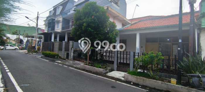 Rumah Modern 4 KT di Rawamangun Jakarta Timur Unfurnished Rumah Modern 4 KT di Rawamangun Jakarta Timur Unfurnished