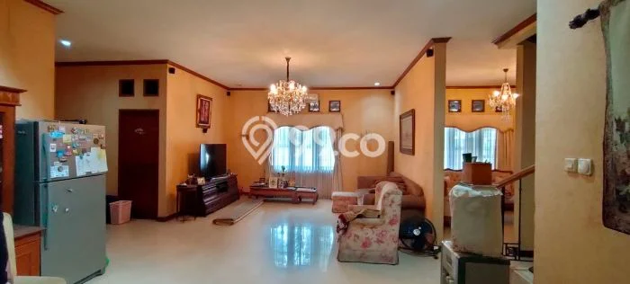 Dijual Rumah Mewah Elegan Dengan View Eksklusif di Margonda, Depok Dijual Rumah Mewah Elegan Dengan View Eksklusif di Margonda, Depok
