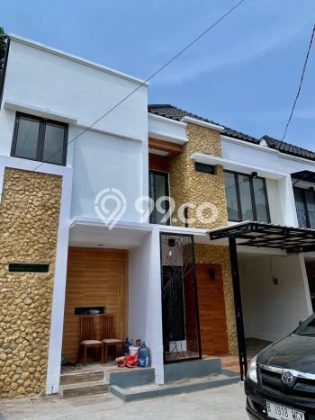 Dijual Hunian Rumah Terawat 5 KT di Margonda, Depok Dijual Hunian Rumah Terawat 5 KT di Margonda, Depok