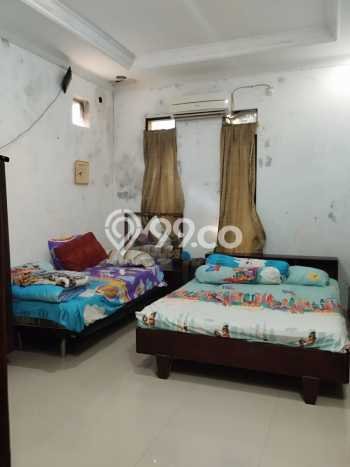 For Sale Rumah 6 Kamar Lokasi Strategis Bagus dan Strategis di Pancoran Mas For Sale Rumah 6 Kamar Lokasi Strategis Bagus dan Strategis di Pancoran Mas