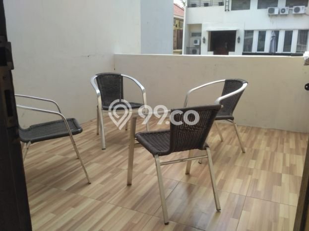 Rumah Elit LB 300m2 Siap Pakai Desain Elegan di Cibubur, Bekasi Rumah Elit LB 300m2 Siap Pakai Desain Elegan di Cibubur, Bekasi