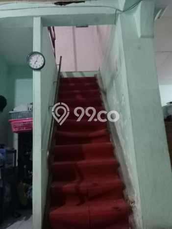For Sale Rumah 5 Kamar Lokasi Ideal Bagus dan Strategis di Beji For Sale Rumah 5 Kamar Lokasi Ideal Bagus dan Strategis di Beji