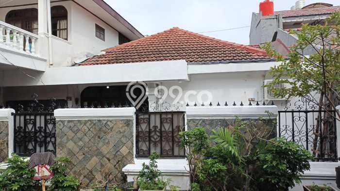 Hunian Eksklusif Dijual LT 248m2 di Cempaka Putih, Jakarta Pusat Hunian Eksklusif Dijual LT 248m2 di Cempaka Putih, Jakarta Pusat