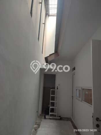 Jual Rumah Strategis Bagus Punya 4 KT di Cengkareng Jakarta Barat SHM Jual Rumah Strategis Bagus Punya 4 KT di Cengkareng Jakarta Barat SHM