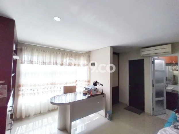 Hot Offer Hunian Mewah Ideal dan Luas di Kembangan, Jakarta Barat Hot Offer Hunian Mewah Ideal dan Luas di Kembangan, Jakarta Barat